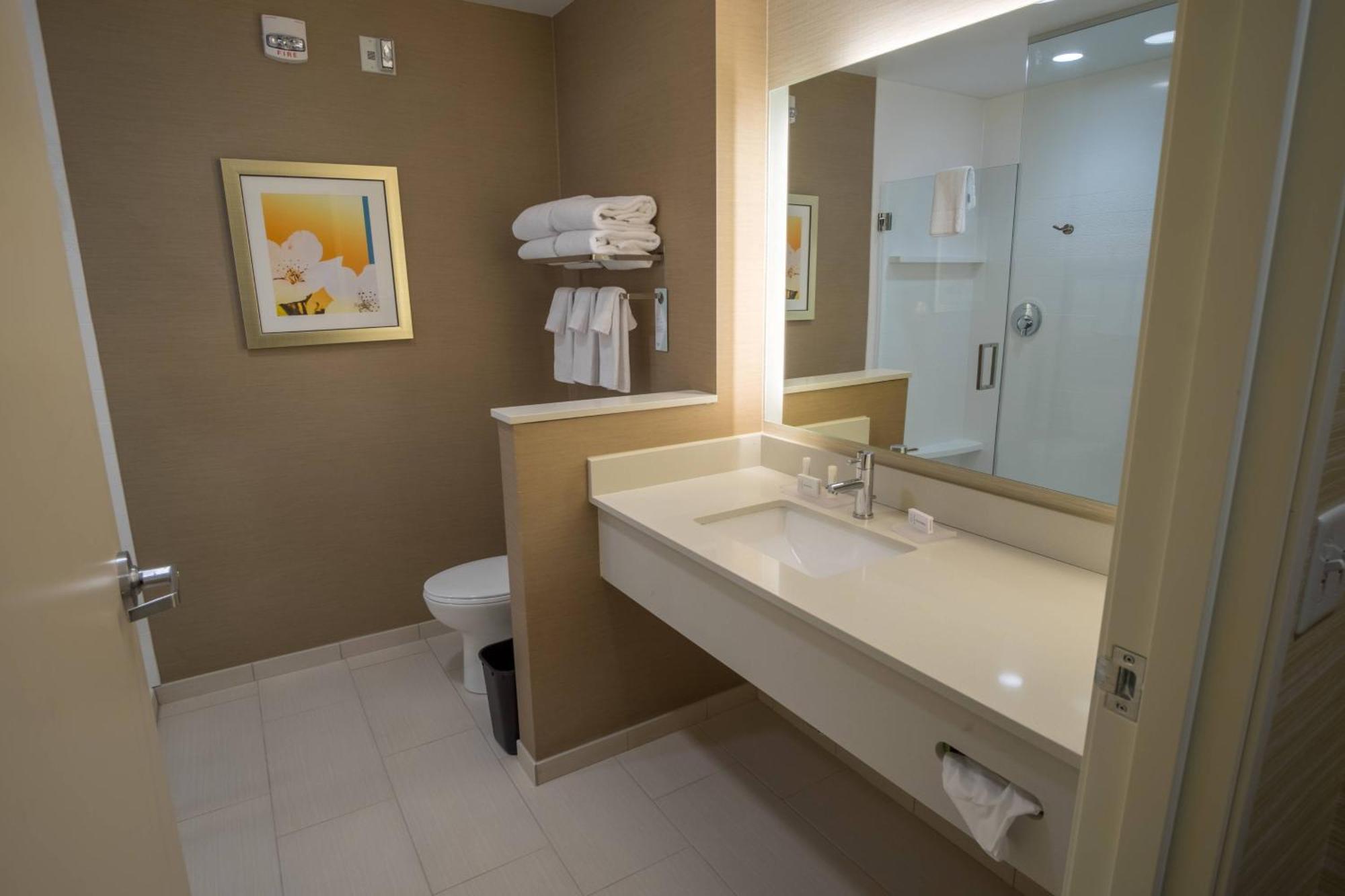 Fairfield Inn & Suites By Marriott Wisconsin Dells Lake Delton Extérieur photo