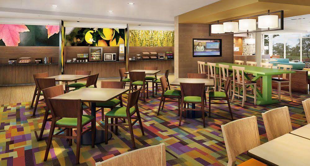 Fairfield Inn & Suites By Marriott Wisconsin Dells Lake Delton Extérieur photo